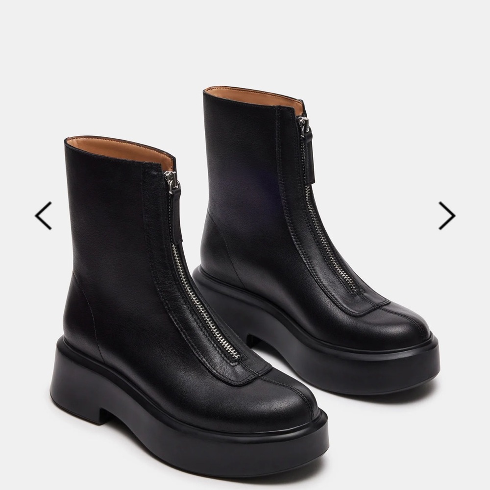 Women Black Zipper Boots - Picture 10 of 12